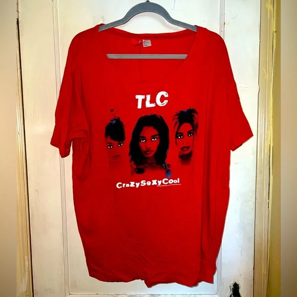 Tlc shirts at h&m deals
